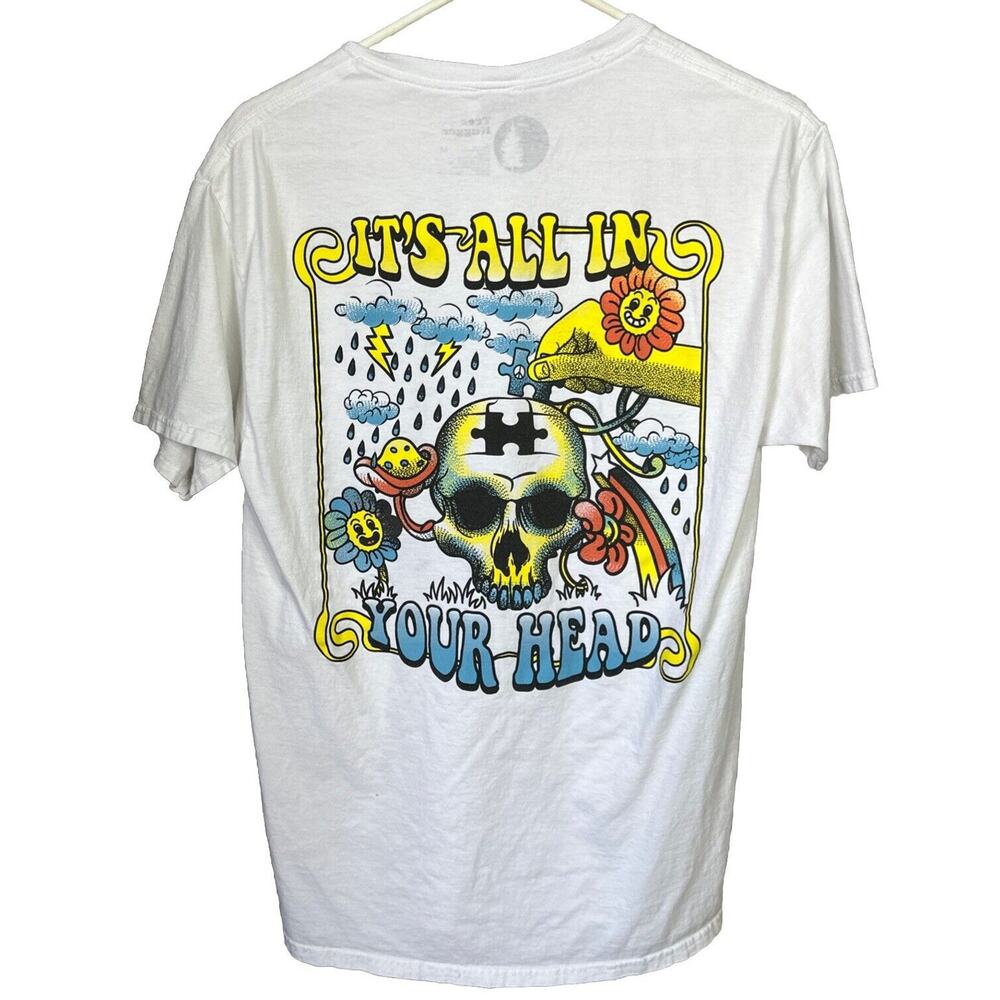 Tree Hugger Its All In Your Head Medium Psychedelic White Skull Graphic Tee